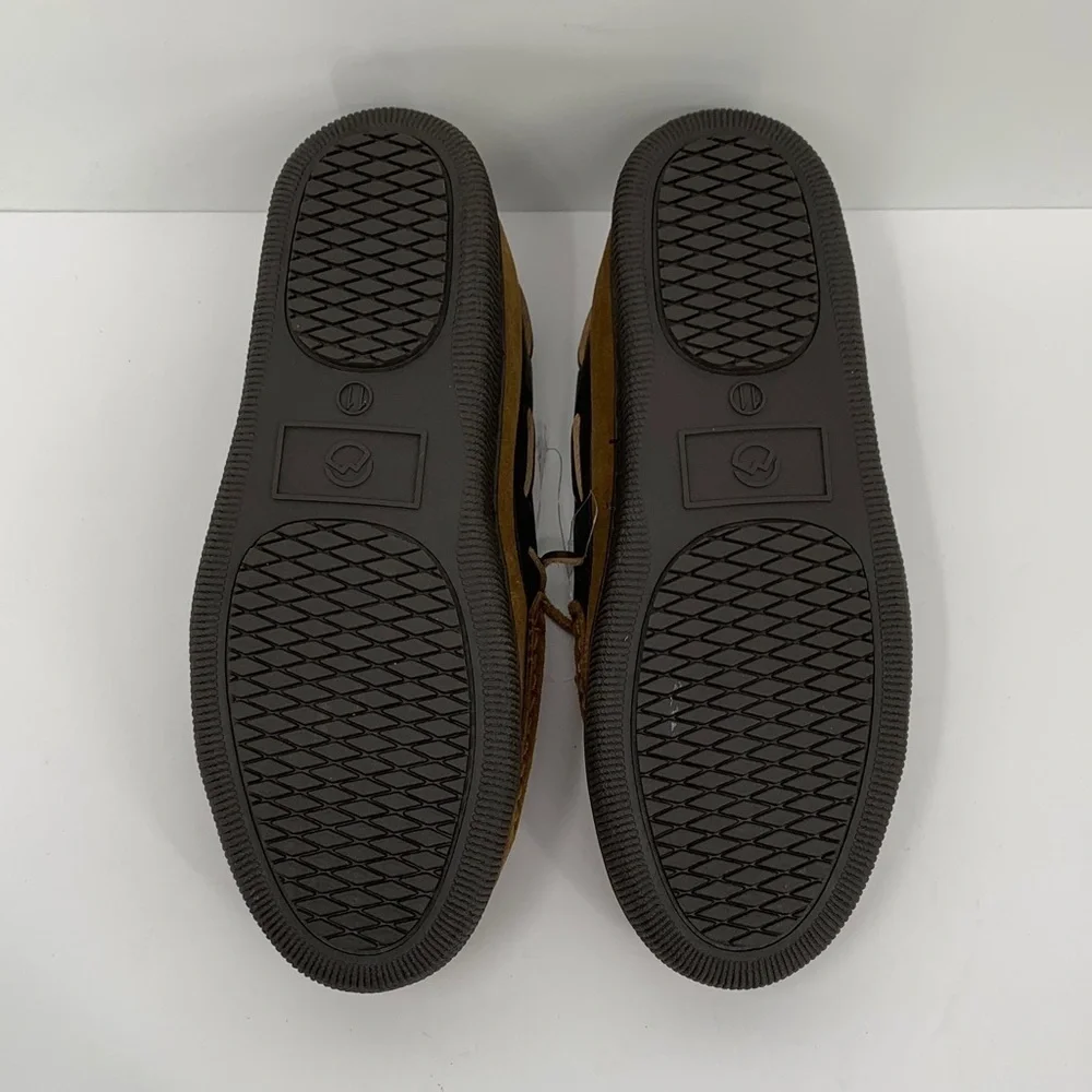 Magellan Outdoors moccasin shoe slipper plaid lining faux suede outdoor new 11